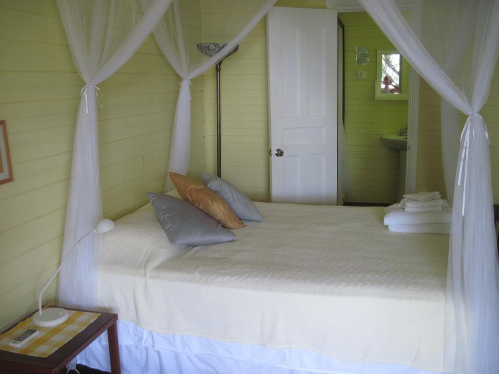 Sand Dollar Beach Bed & Breakfast Bocas del Toro Rom bilde